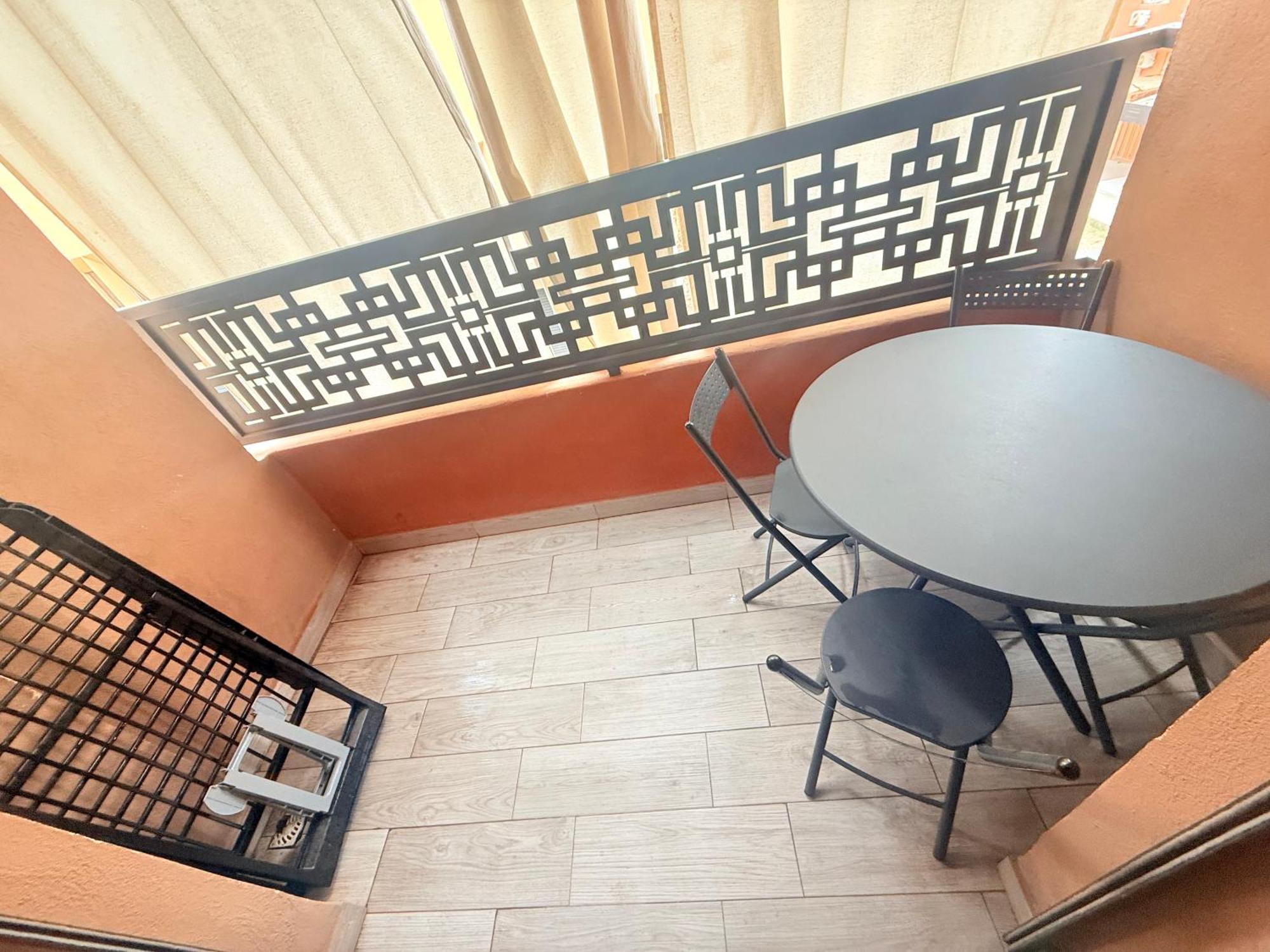 N9 Cosy Family & Balcon & Piscine 马拉喀什